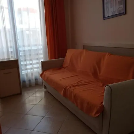 Студио В Royal Sun * Slăntjev Brjag
